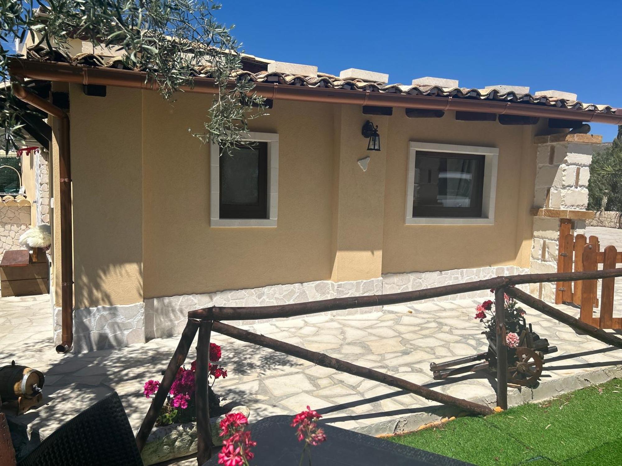 "The Cottage"With Sea View, Parking & Wifi Avola Zewnętrze zdjęcie