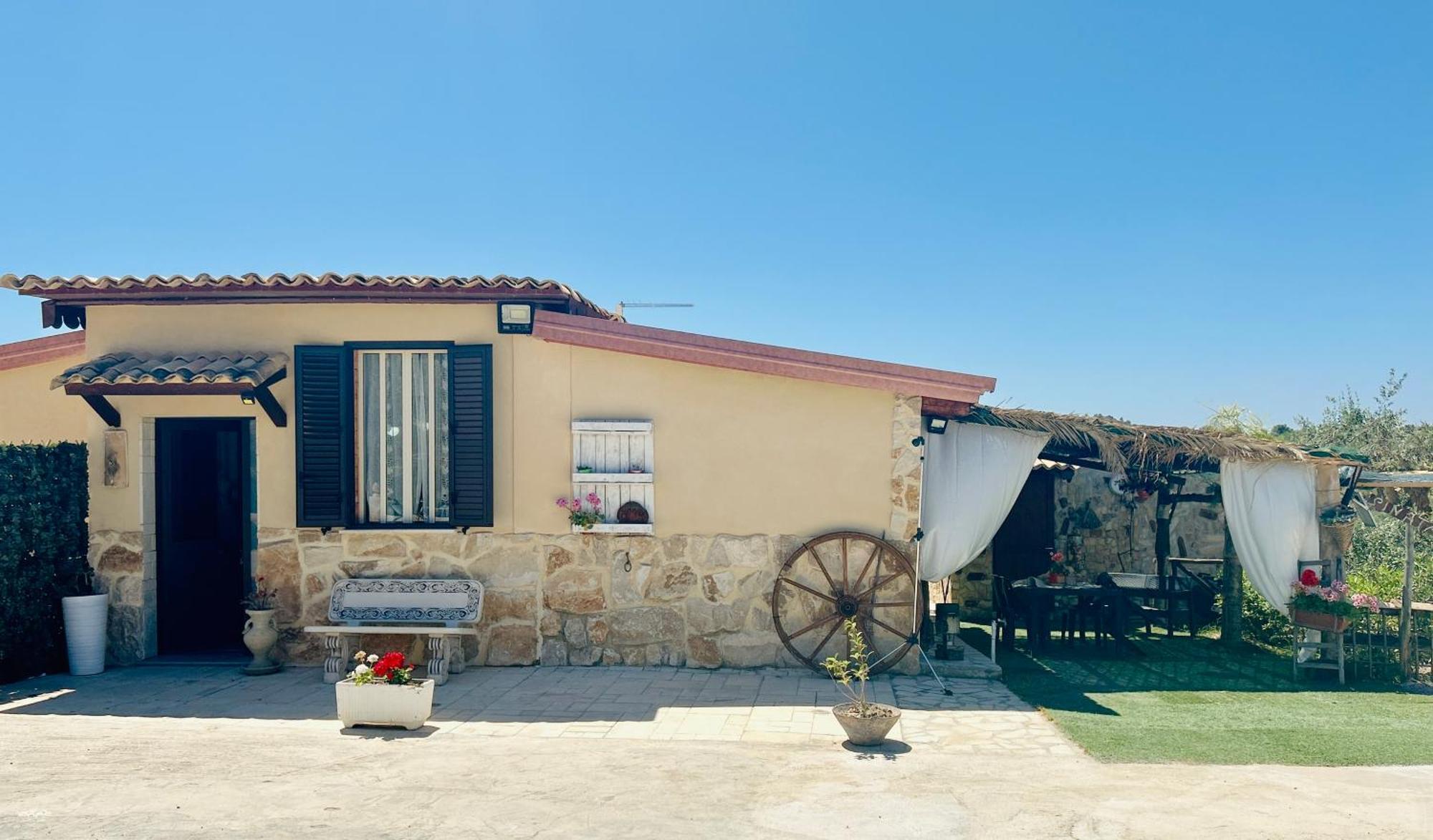 "The Cottage"With Sea View, Parking & Wifi Avola Zewnętrze zdjęcie